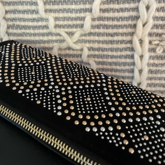 EUC Aldo Studded Clutch w/ Crossbody Strap - Picture 6 of 6